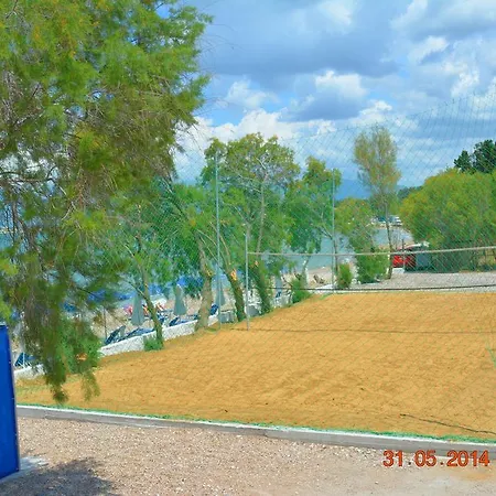 Achaios Bungalows 3*