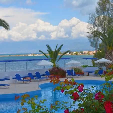 Achaios Bungalows